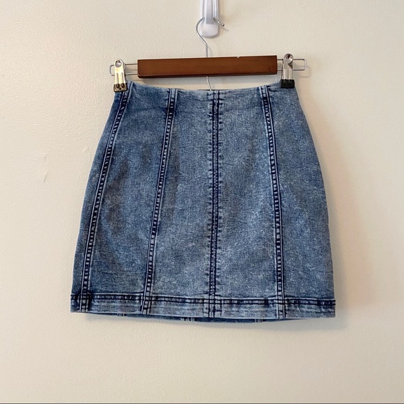 Free People Femme Acid Wash Denim Skirt - Picture 4 of 10